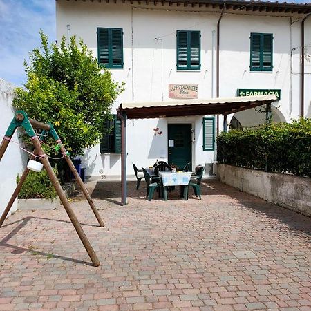 Affittacamere Elisa Pisa Bagian luar foto